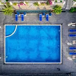 Antique Hills Apartahotel *