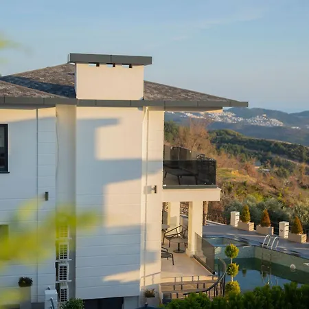 Hotel apartamentowy Antique Hills Alanya