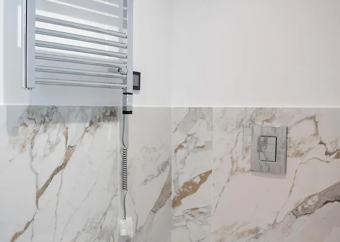 Hotel apartamentowy Antique Hills