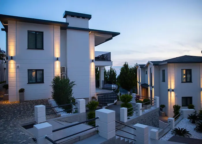 Hotel apartamentowy Antique Hills