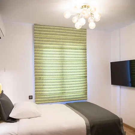 Antique Hills * Αλάνια