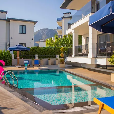 Apartahotel Antique Hills *